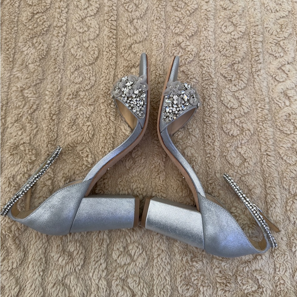 Badgley Mischka Silver Crystal Women's Heels Sz 7. - Picture 4 of 9